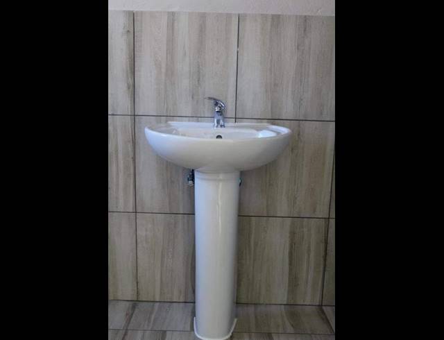 3 BEDROOM HOUSE FOR SALE IN AZAADVILLE